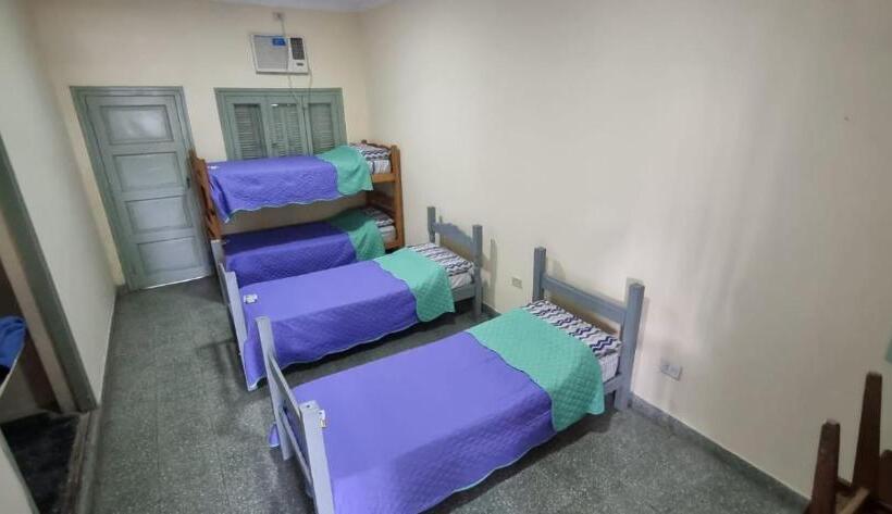 پانسیون Alojamiento En Pleno Centro De Corrientes