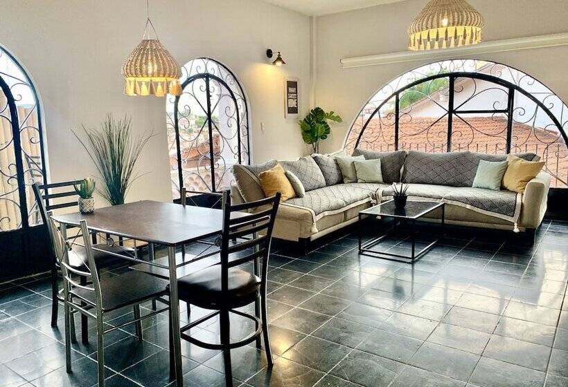 פנסיון Casabambu