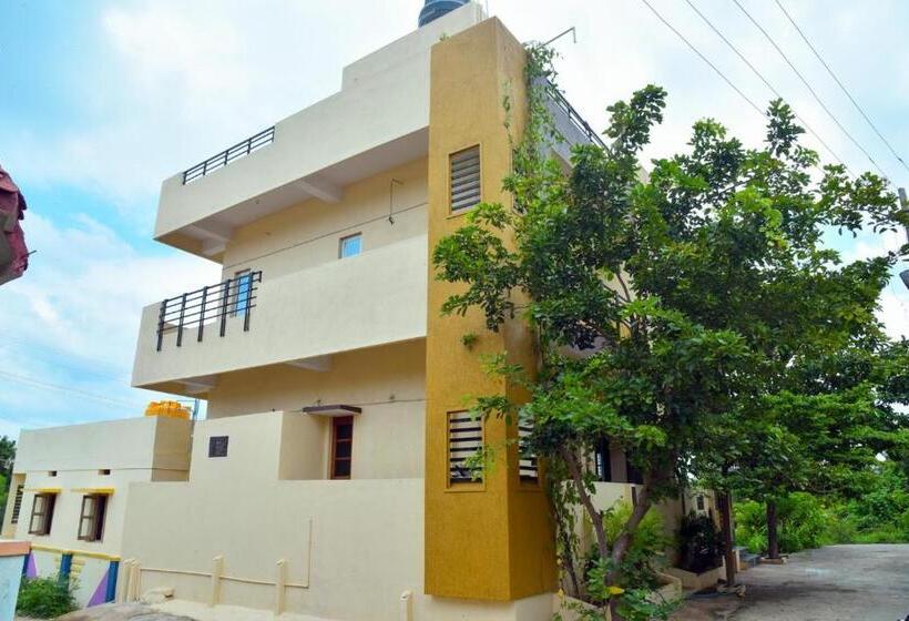 펜션 Gopi Homestay