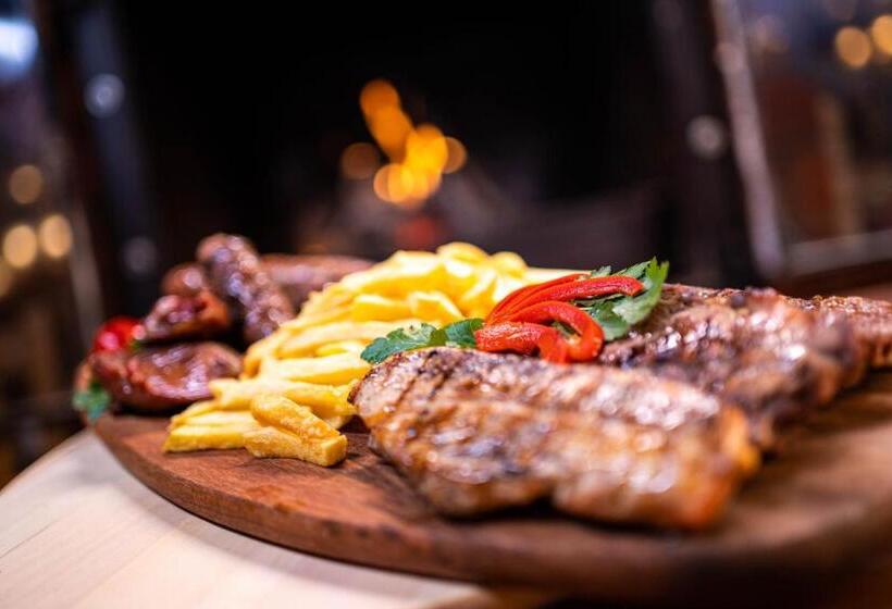 بنسيون Pastravaria Bratioara