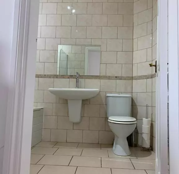 ペンション Boutique Rooms