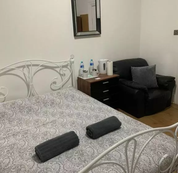 ペンション Boutique Rooms