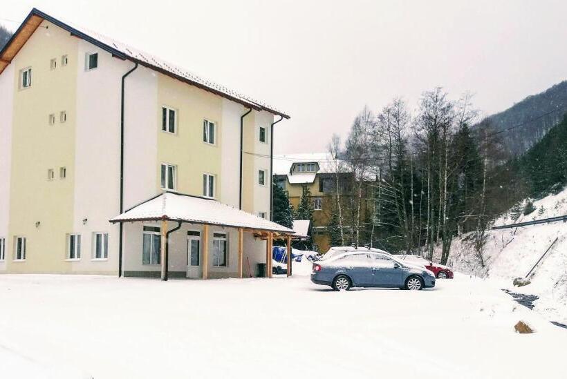 پانسیون Vila Vuk Wolf