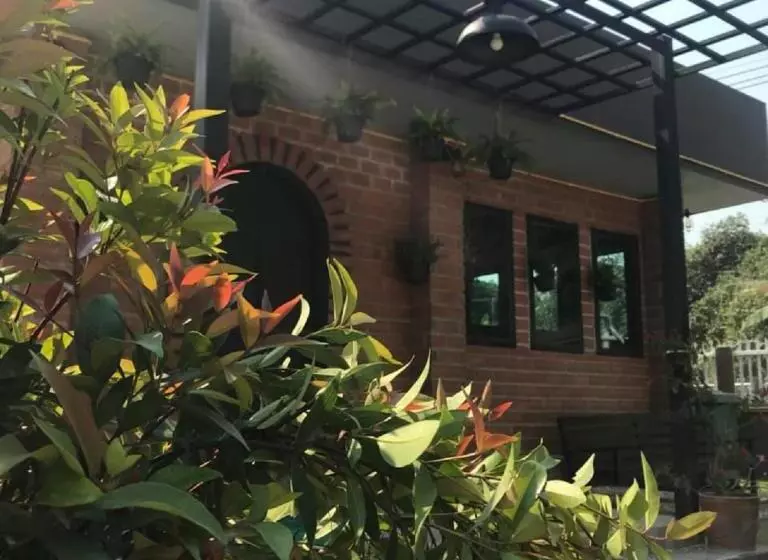 リゾートホテル Mae Kok River Cliff Residence