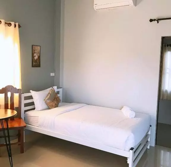 リゾートホテル Mae Kok River Cliff Residence