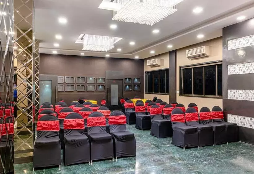 استراحتگاه Treebo The Blue Roof