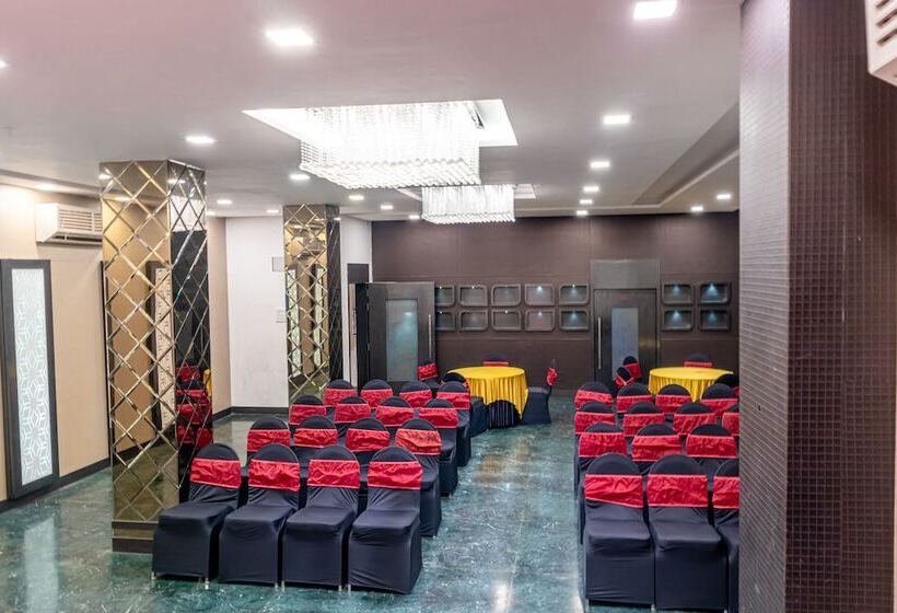 리조트 Treebo The Blue Roof