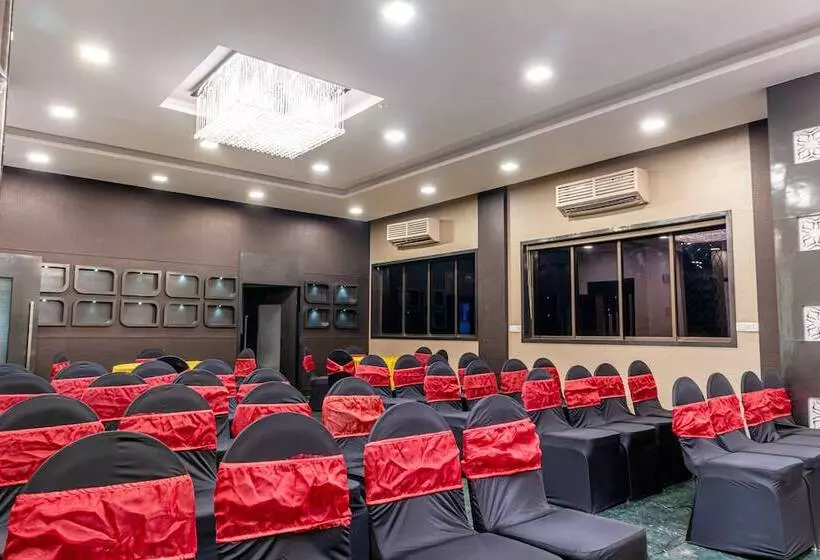 استراحتگاه Treebo The Blue Roof