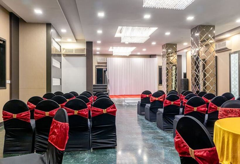 리조트 Treebo The Blue Roof