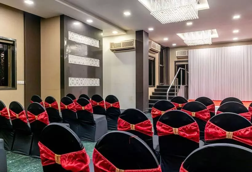 استراحتگاه Treebo The Blue Roof