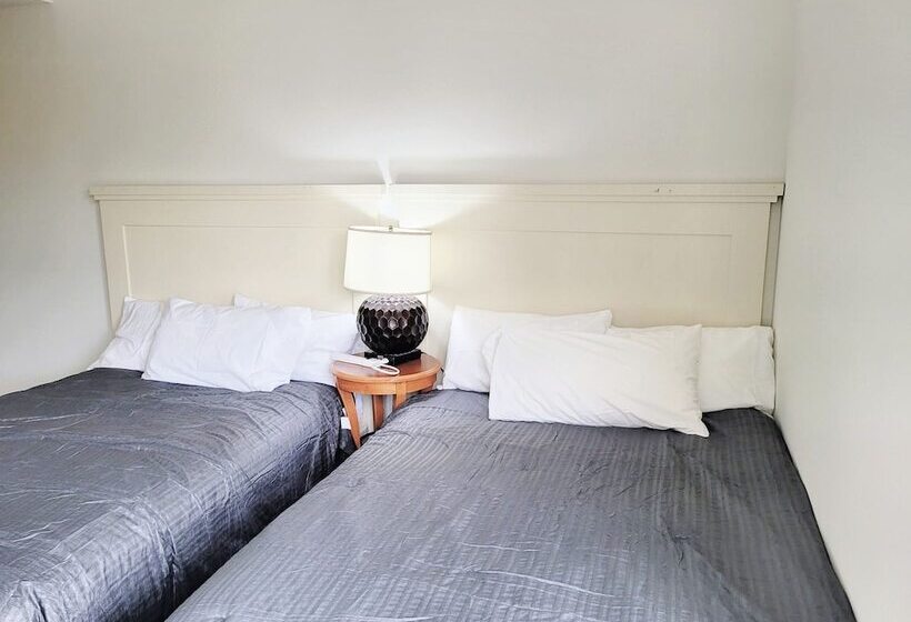 Santa Monica Promenade Condos