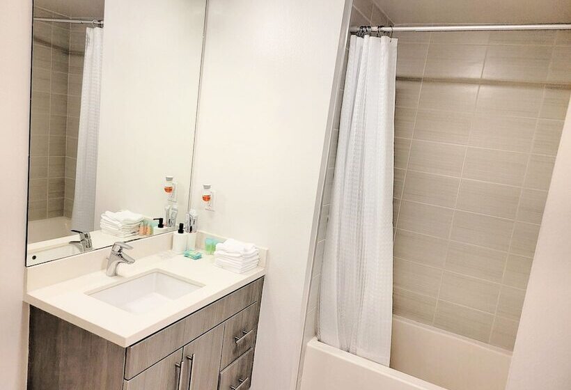 Santa Monica Promenade Condos