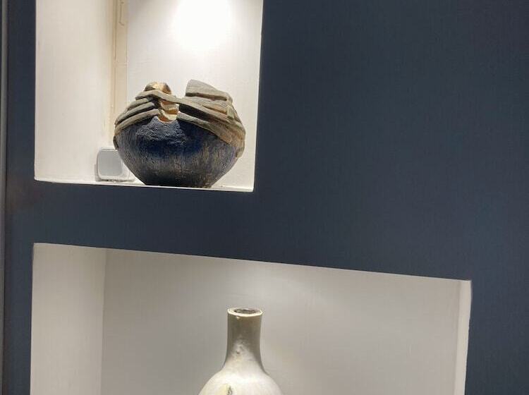 ホテル Urla Bella