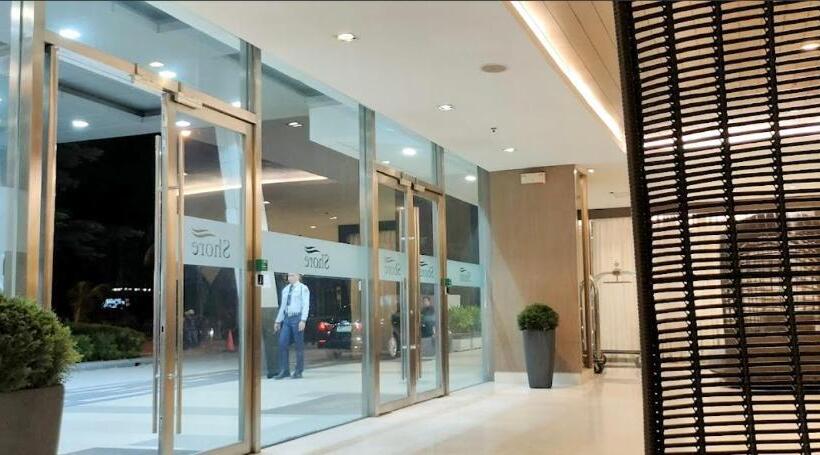 1 Br With Balcony & King Sized Bed Near Mall Of Asia