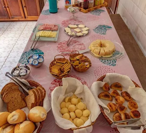ユースホステル Pousada Do Marquinhos