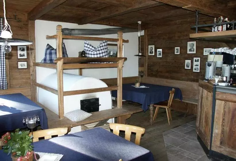 ベッドアンドブレックファースト Chalet Da Mont Resciesa