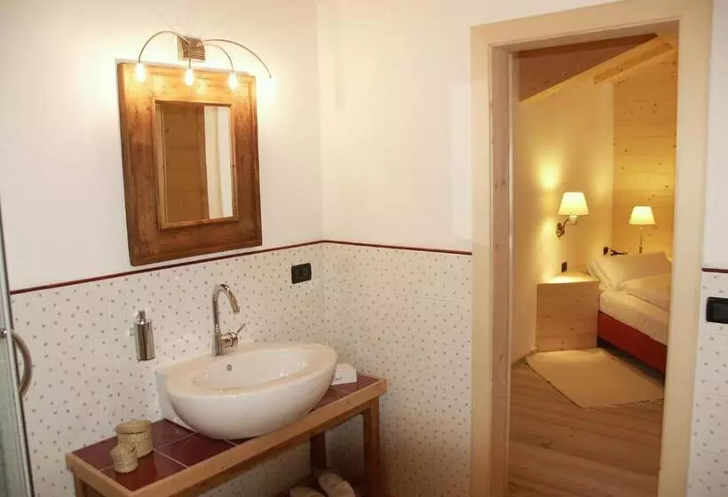 ベッドアンドブレックファースト Chalet Da Mont Resciesa