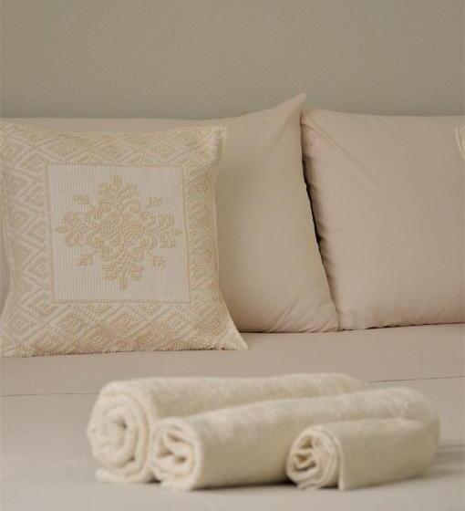 Bed and Breakfast Palau Noal