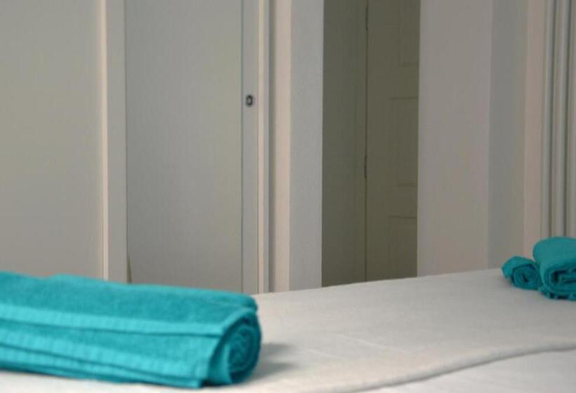 Bed and Breakfast Palau Noal