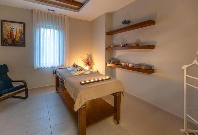 Bonjur Hotel Thermal & Wellness Club