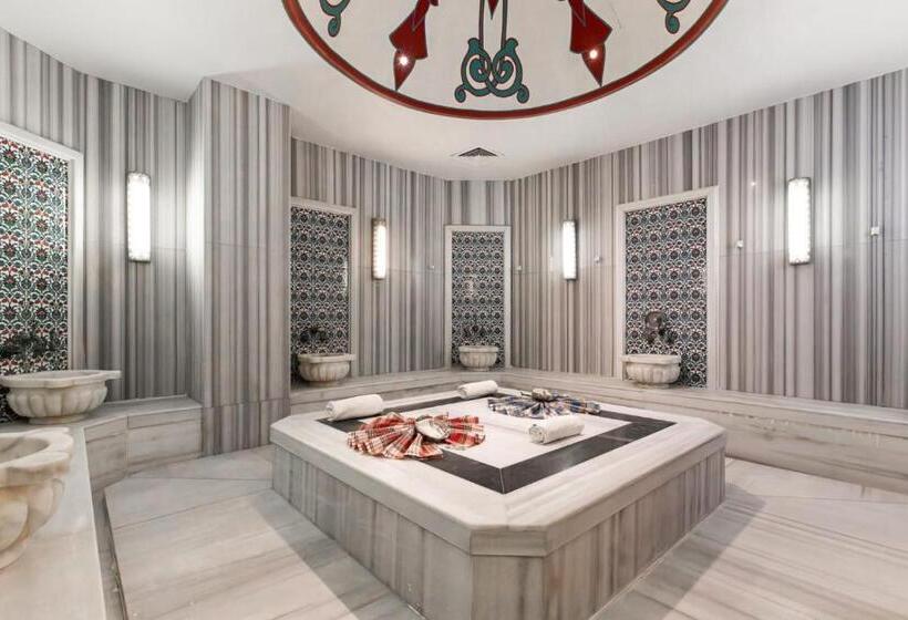 Bonjur Hotel Thermal & Wellness Club