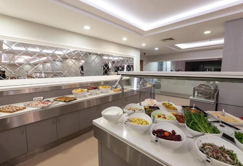 Bonjur Hotel Thermal & Wellness Club