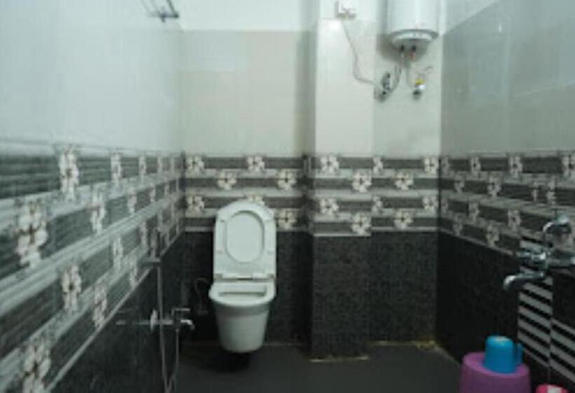 בית מלון כפרי 7 Eleven Dirang