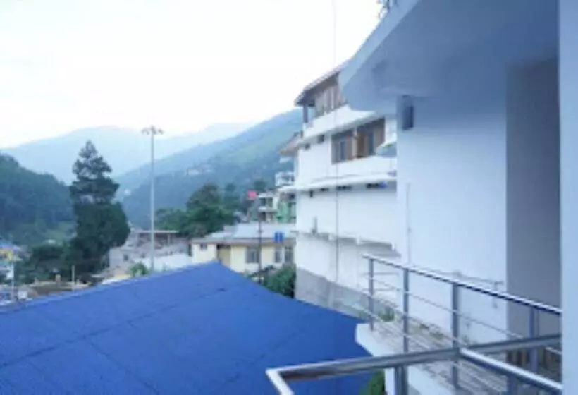 Hotelli 7 Eleven Dirang