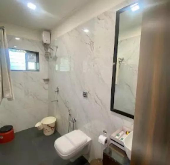ホテル Alive Beach Resort,maral