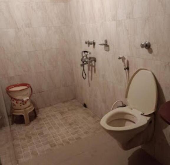 فندق Ambica Residency