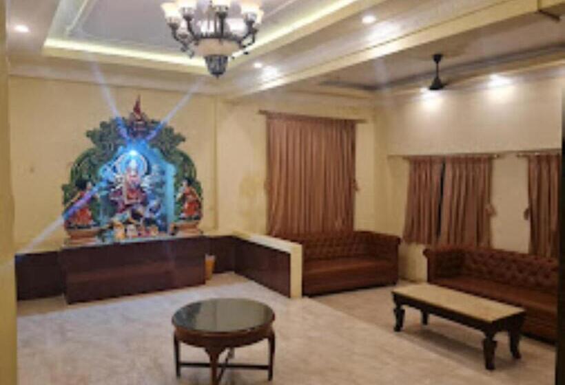فندق Ambica Residency
