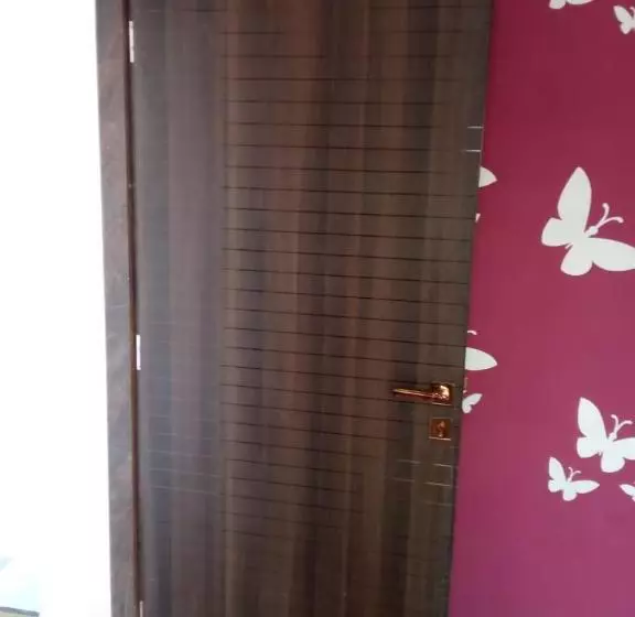 Hotelli Asmi Palace, Bhaimala, Alibag