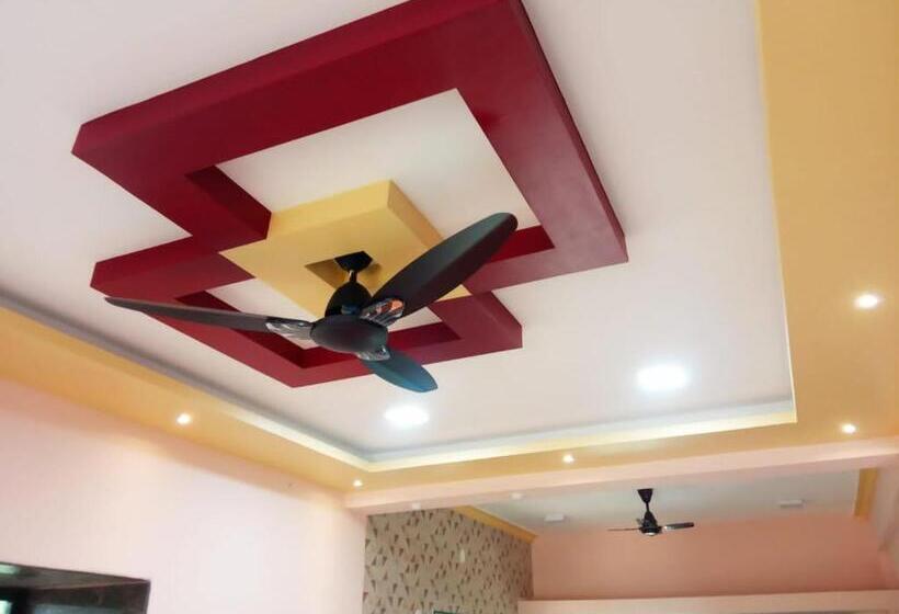 酒店 Asmi Palace, Bhaimala, Alibag