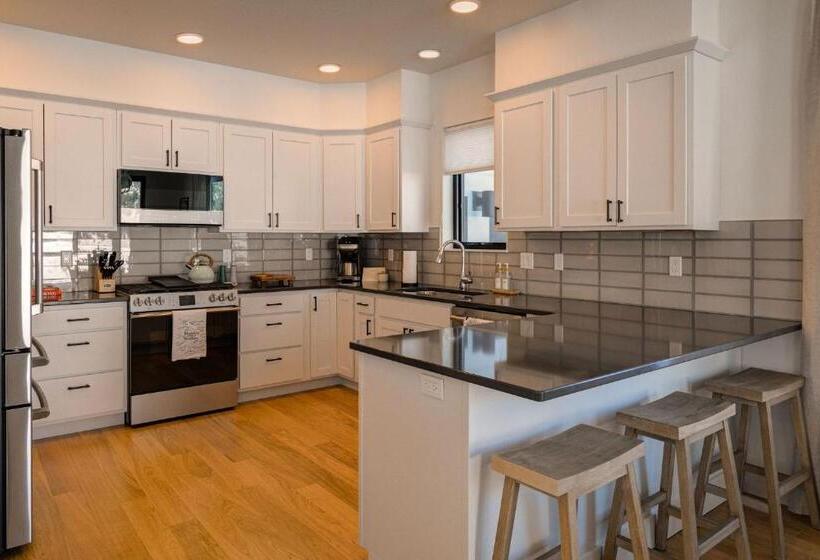 فندق Aspects Big Sky