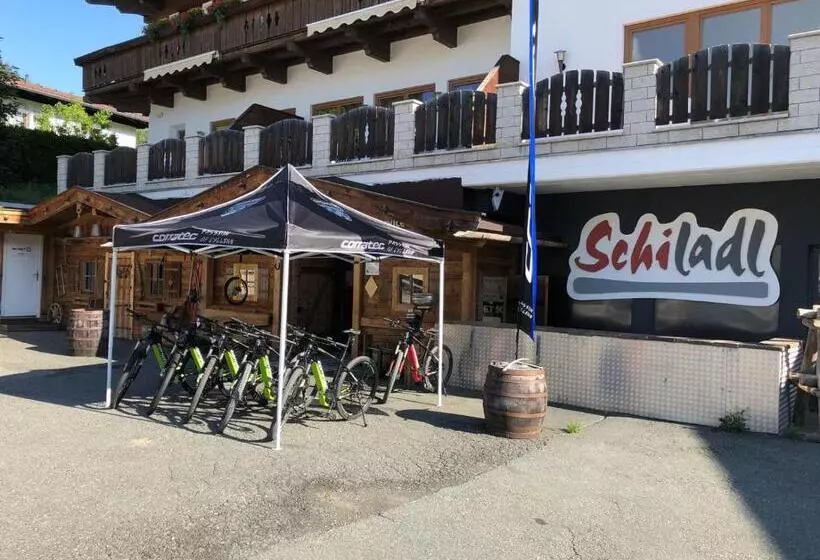 ホテル Branderhof
