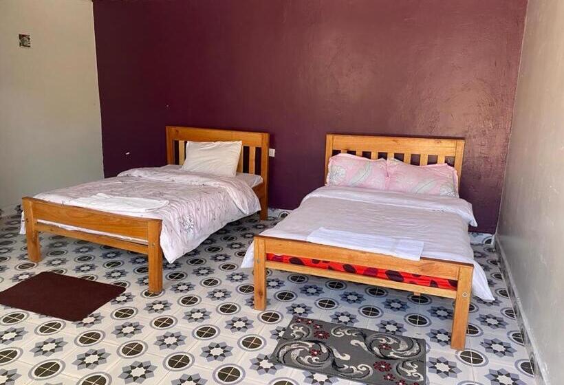 هتل Enkanasa Garden Nanyuki