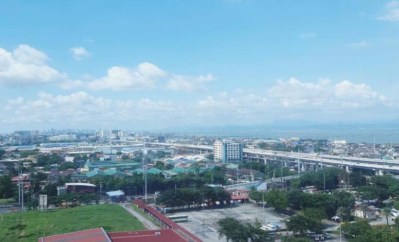 فندق Entrata Condo Alabang