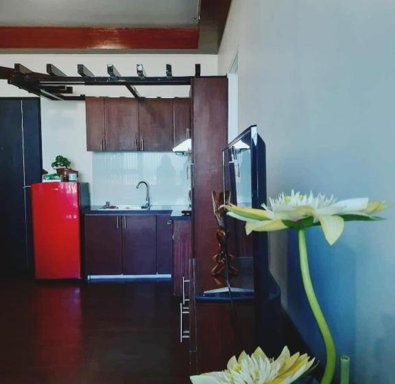 فندق Entrata Condo Alabang