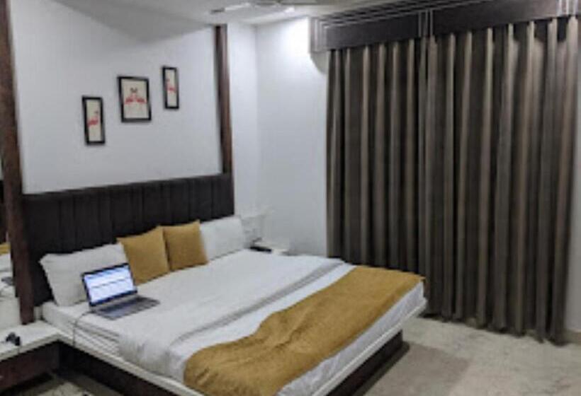 בית מלון כפרי Moriya Inn,sanawad