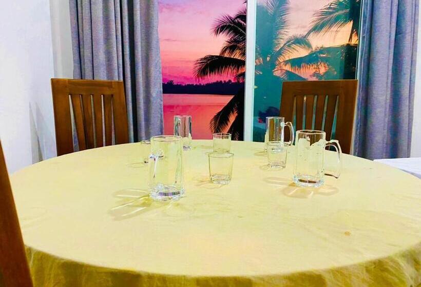 בית מלון כפרי New Heaven