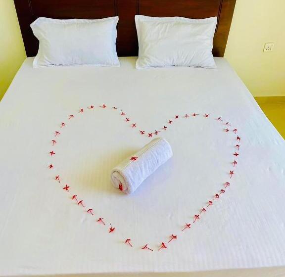 בית מלון כפרי New Heaven