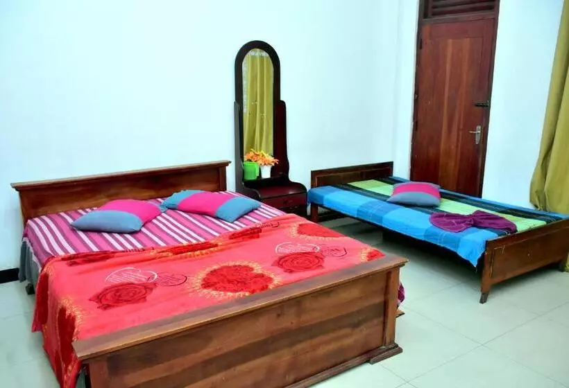 ホテル Ninety Nine Grand