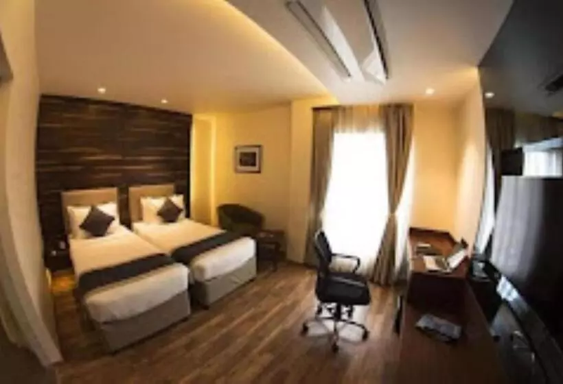 Hotelli Pemaling Lords Inn Dirang