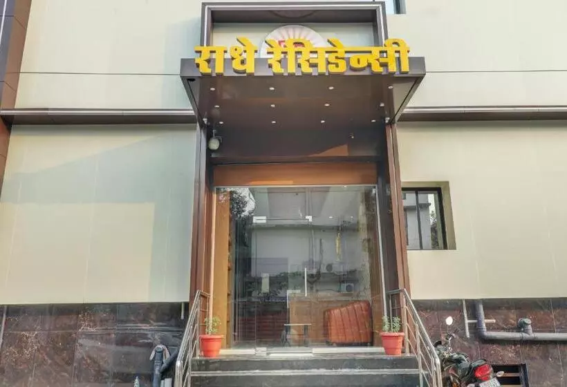 Hotelli Radhe Residency