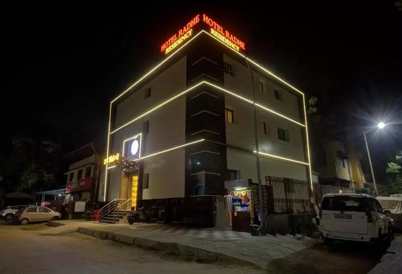 Hotelli Radhe Residency