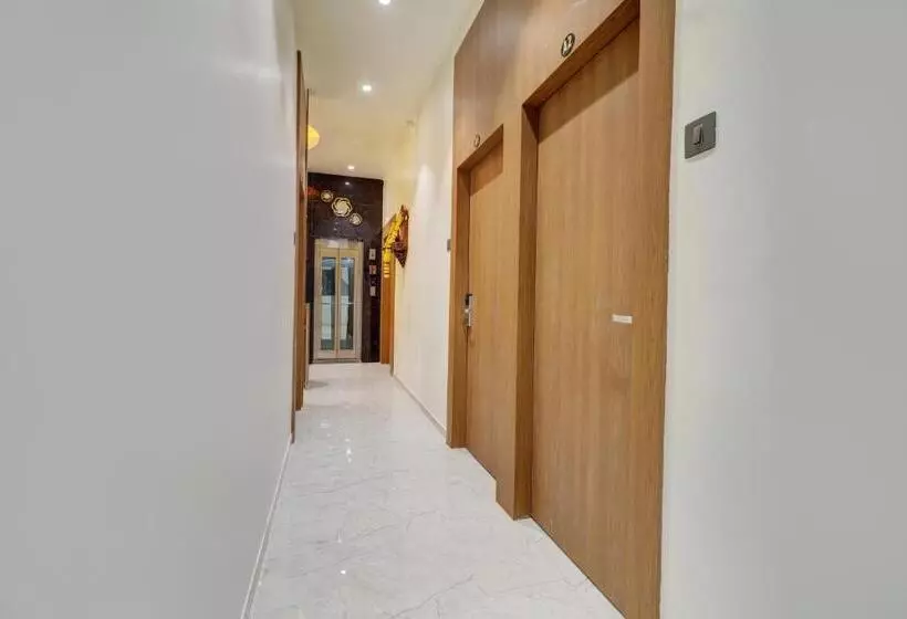 Hotelli Radhe Residency