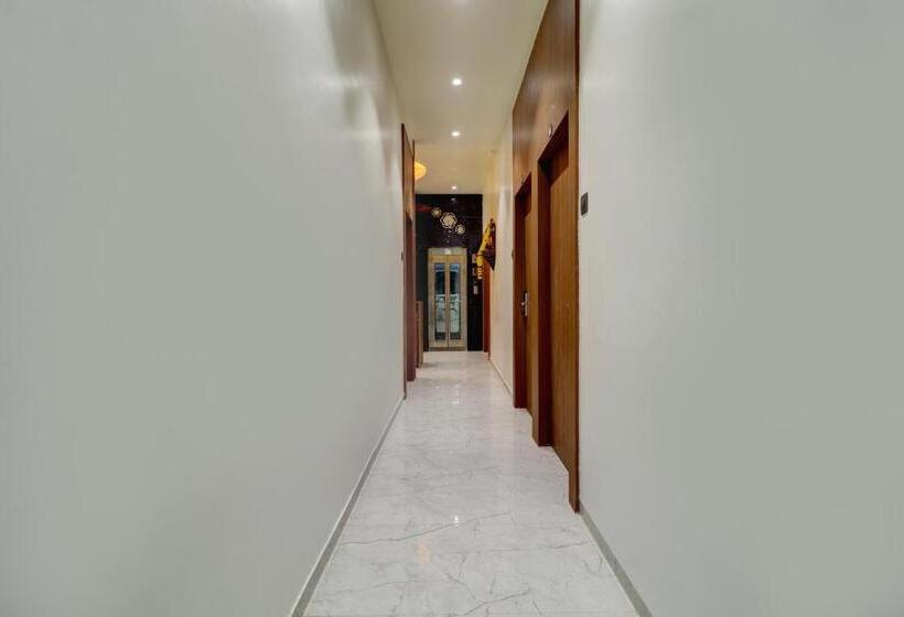 Hotel Radhe Residency