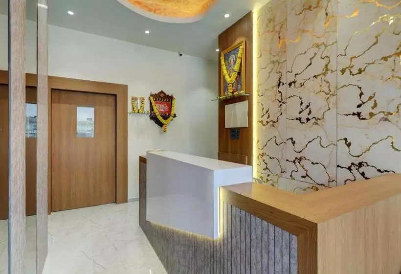 Hotelli Radhe Residency