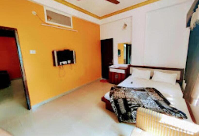 Hotel Raj Palace, Maheshwar