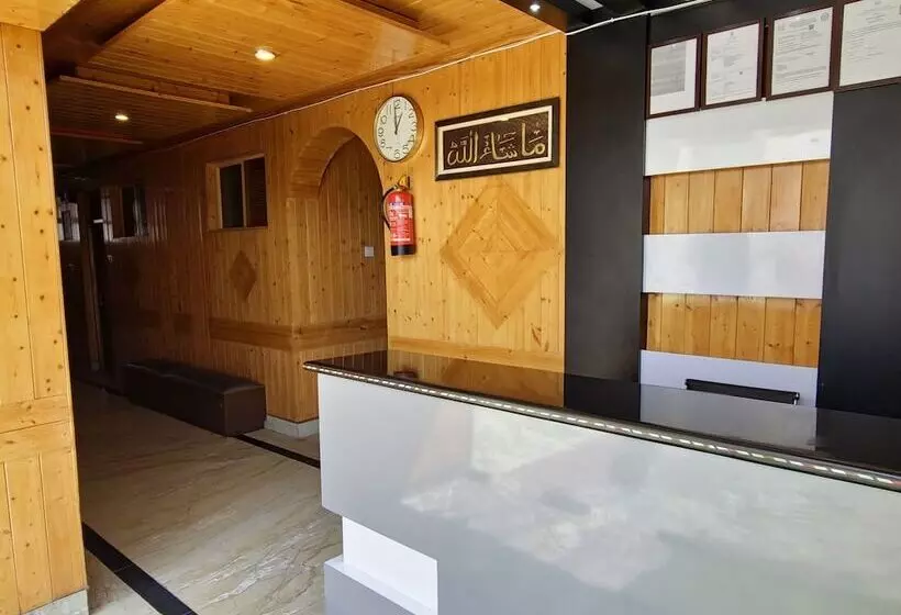 ホテル Seven Hills Resort Srinagar By Him Haults Hospitality
